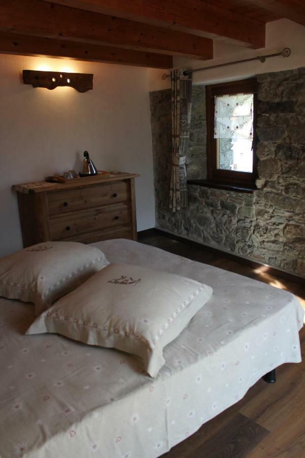 Maison Chenal مونتجوفيت المظهر الخارجي الصورة